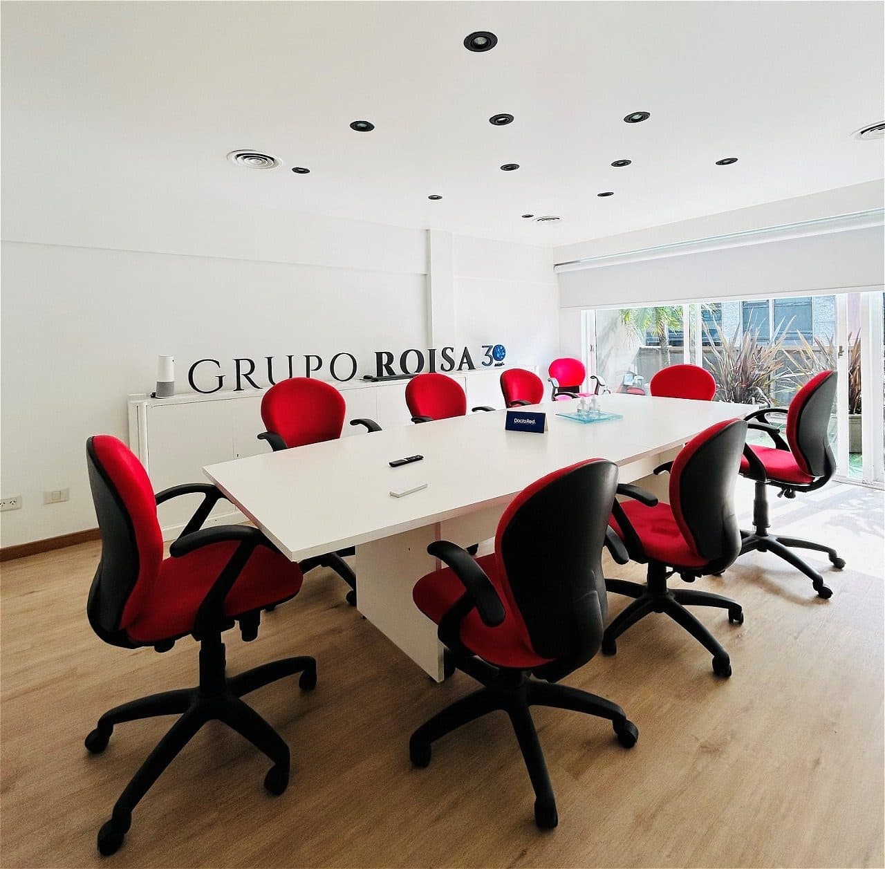 Sala de espera de un centro médico de Grupo Roisa